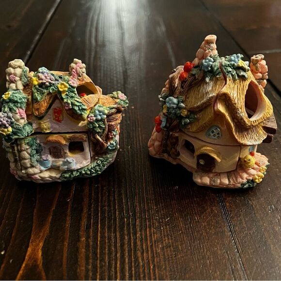 Bunny and Chicken Houses (Set of 2) - Picture 1 of 7